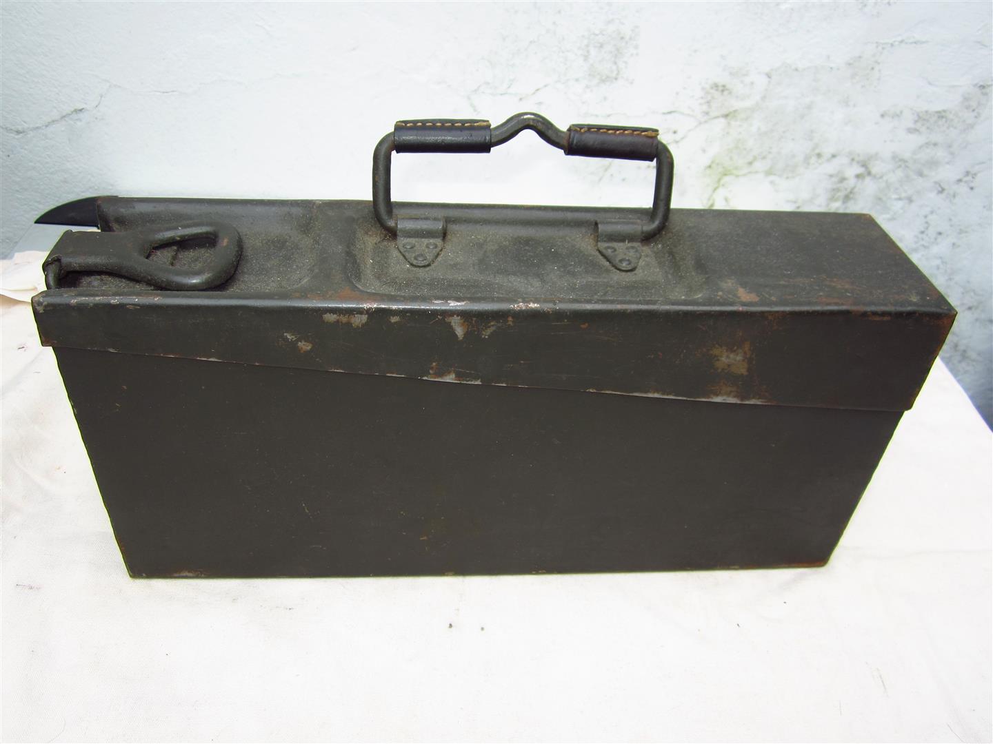 WW2 MG34/42 Steel Ammo Box